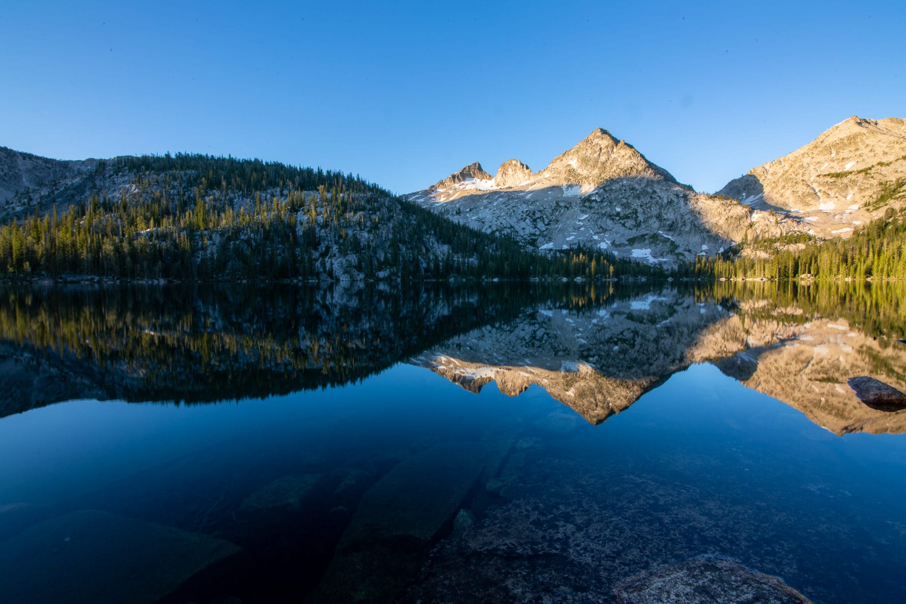 Backpacking Idaho Sawtooth Mountains Alice Lake and Toxaway Lake loop Sunrise