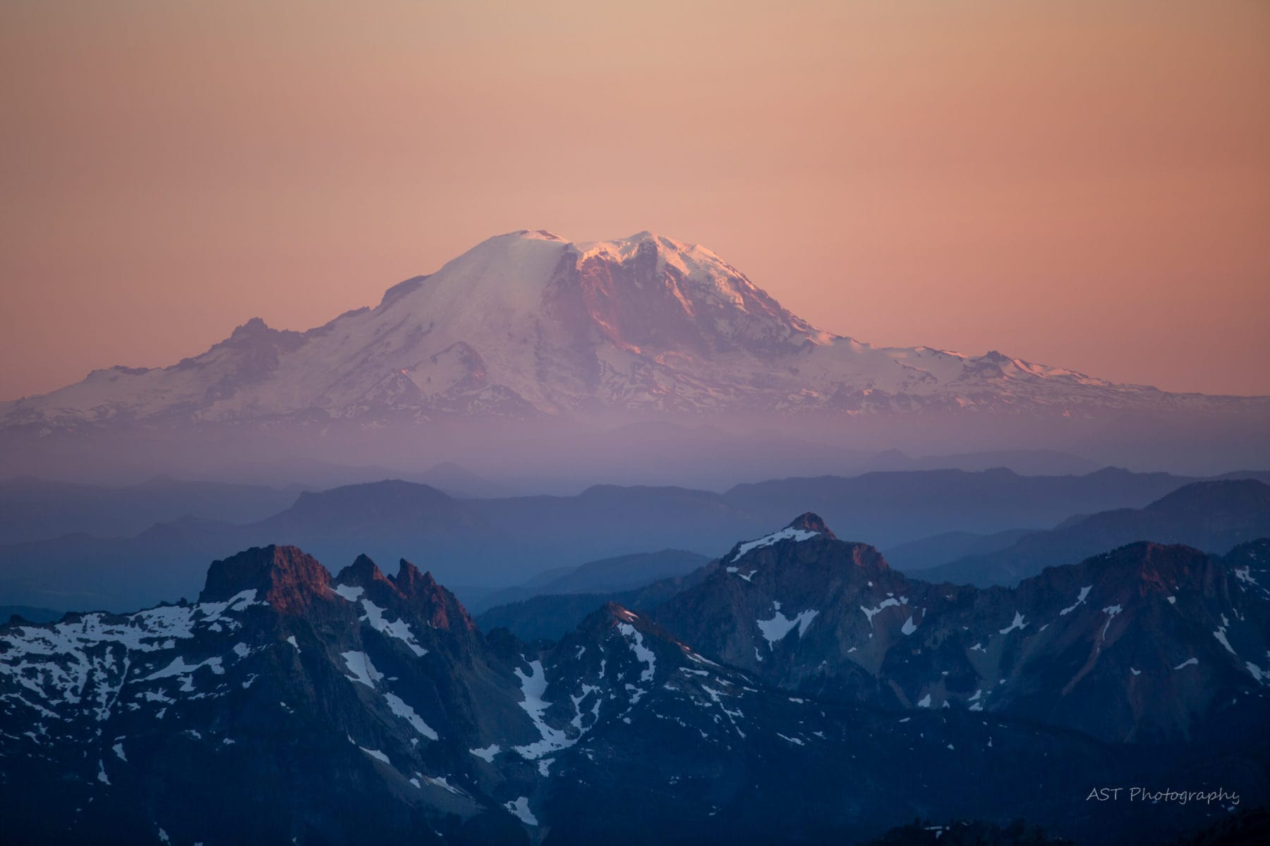 mt rainier sunrise washington state pnw