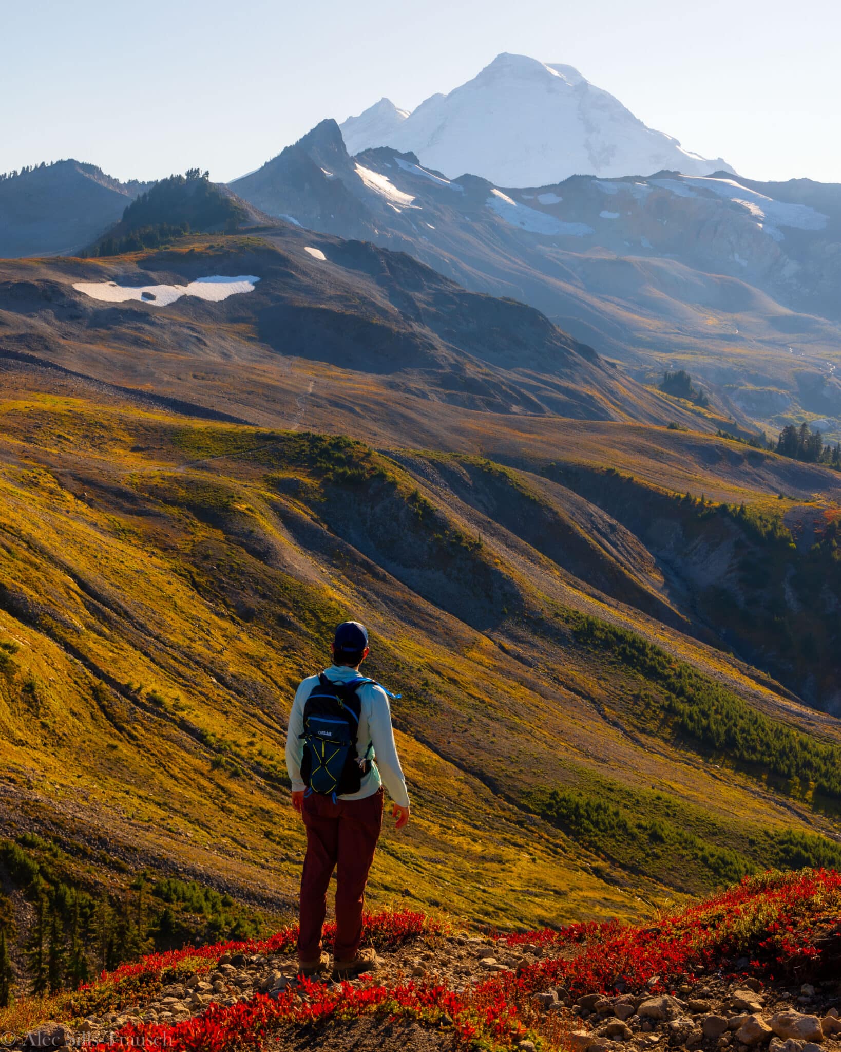 Artist Point Ultimate Guide: Tips for Hiking & Snowshoeing
