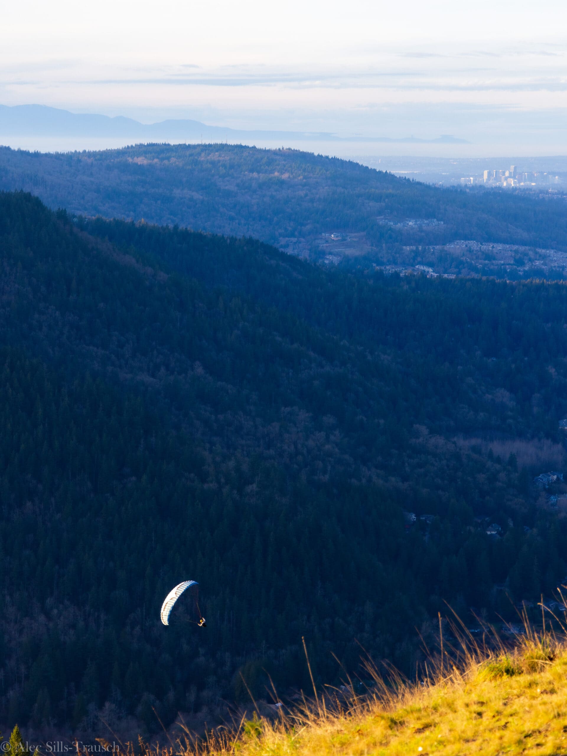 Trail Guide for Hiking Poo Poo Point in Washington (w/ Photos)