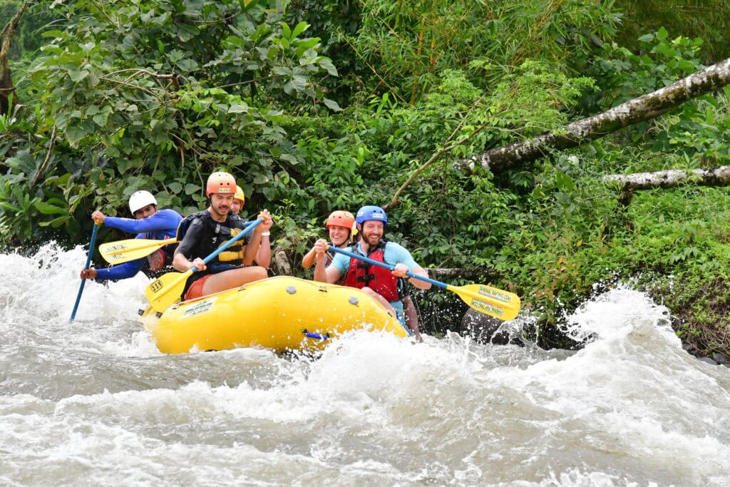 Rafters enjoying white water in costa rica