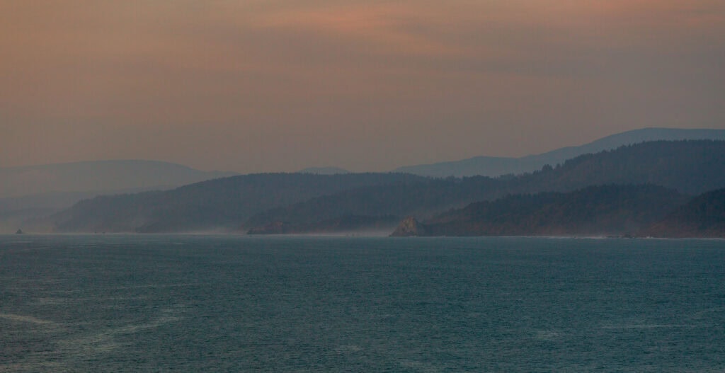 the coast line of northern California at dusk