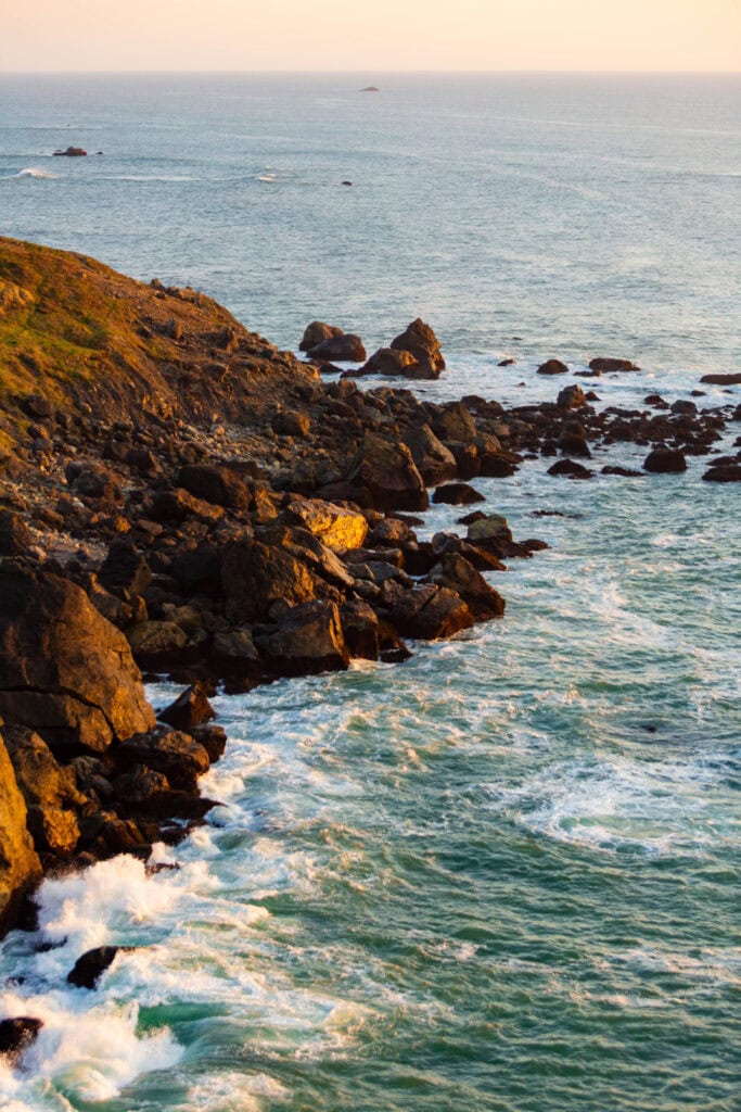 the coast line at sue-meg state park in california