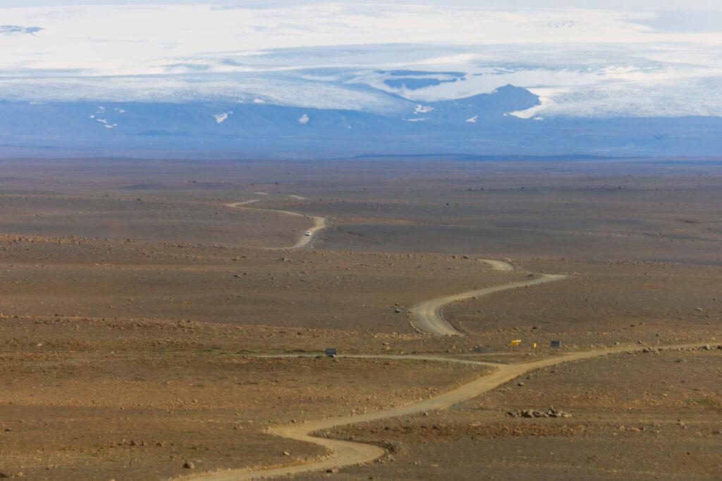 the long f35 road across the icelandic highlands