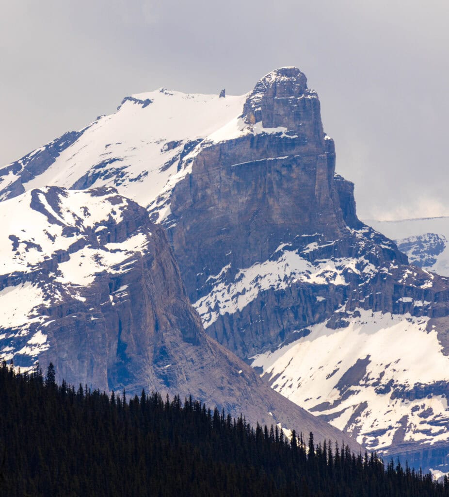 towering snowcapped mountains in jasper national park