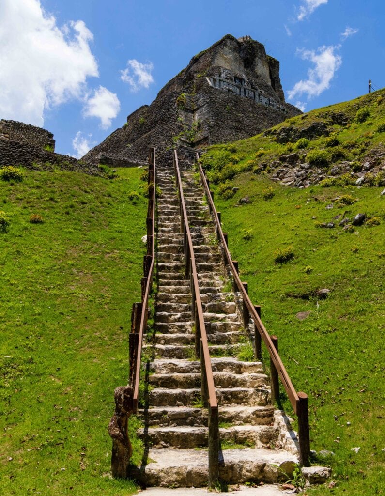 stairs leading up to the xunantunich pyramid ruins in belize