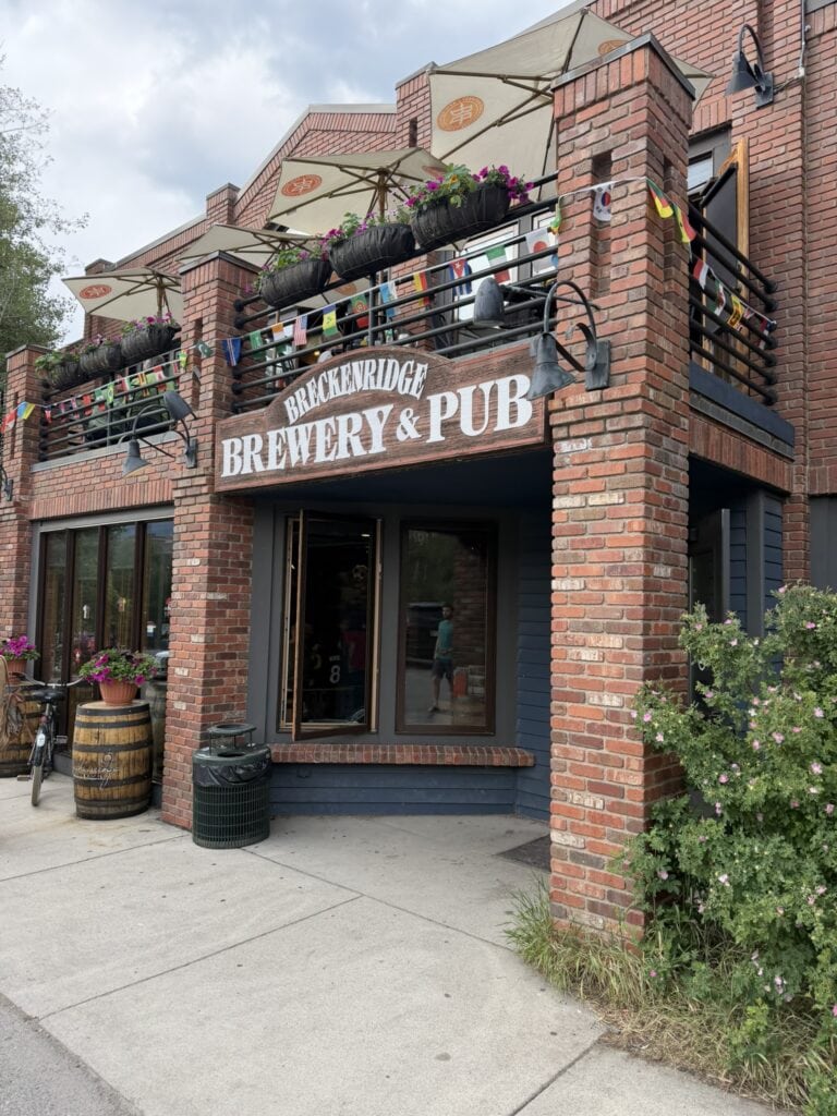 entrance to breckenridge brewery and pub